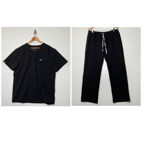 Figs Other - FIGS Black Men Scrub Set. Scrub Top XL. Scrub Bottoms XL.